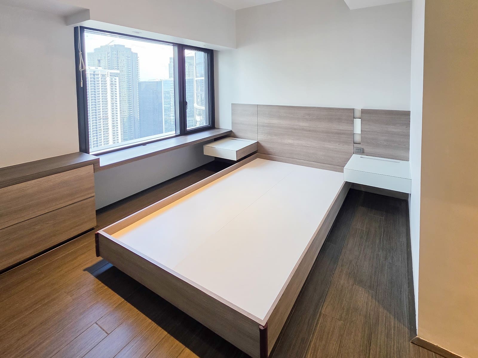 3 bedroom condo for sale in Arya Residences, BGC, photo 11