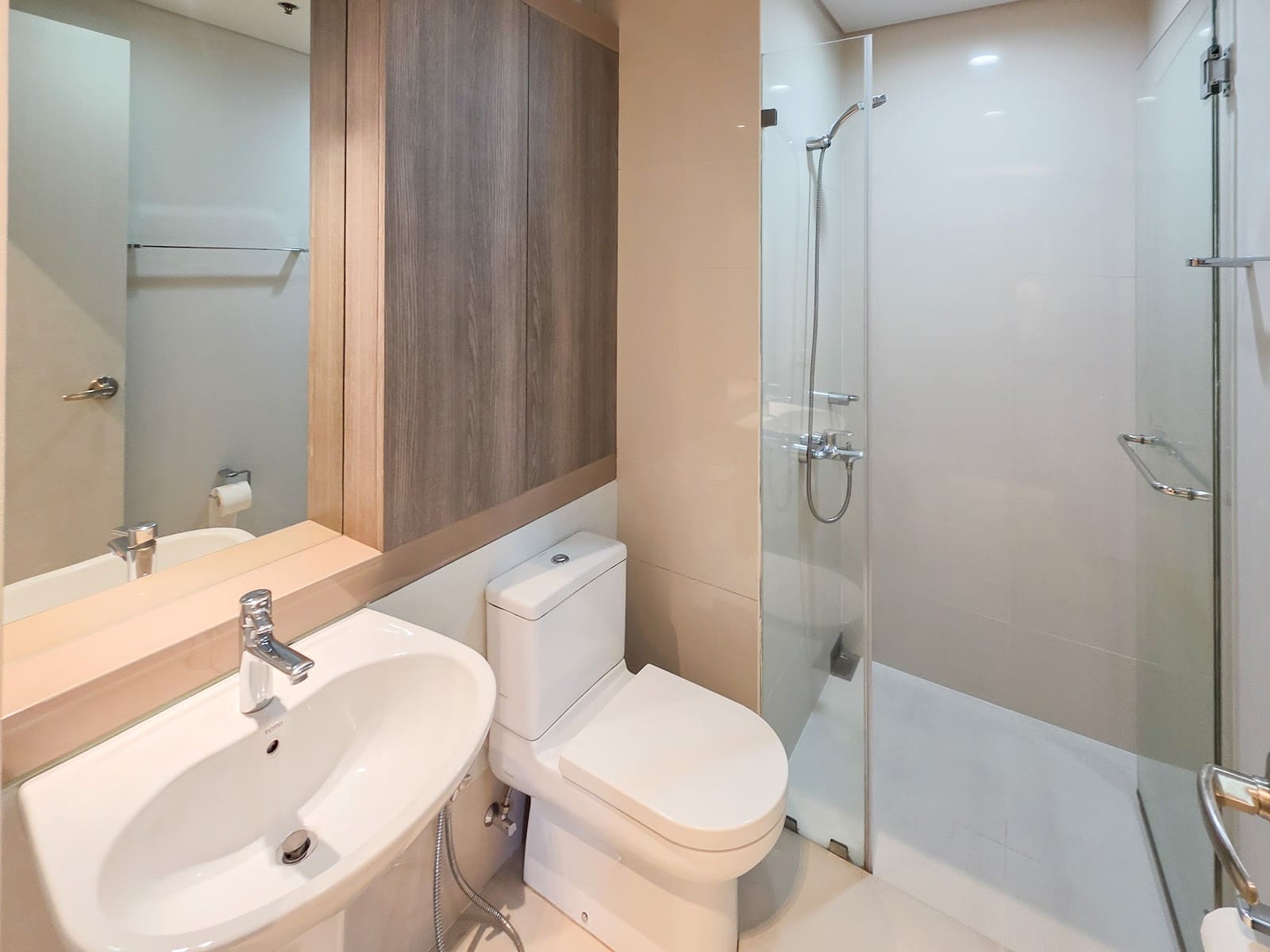 3 bedroom condo for sale in Arya Residences, BGC, photo 4