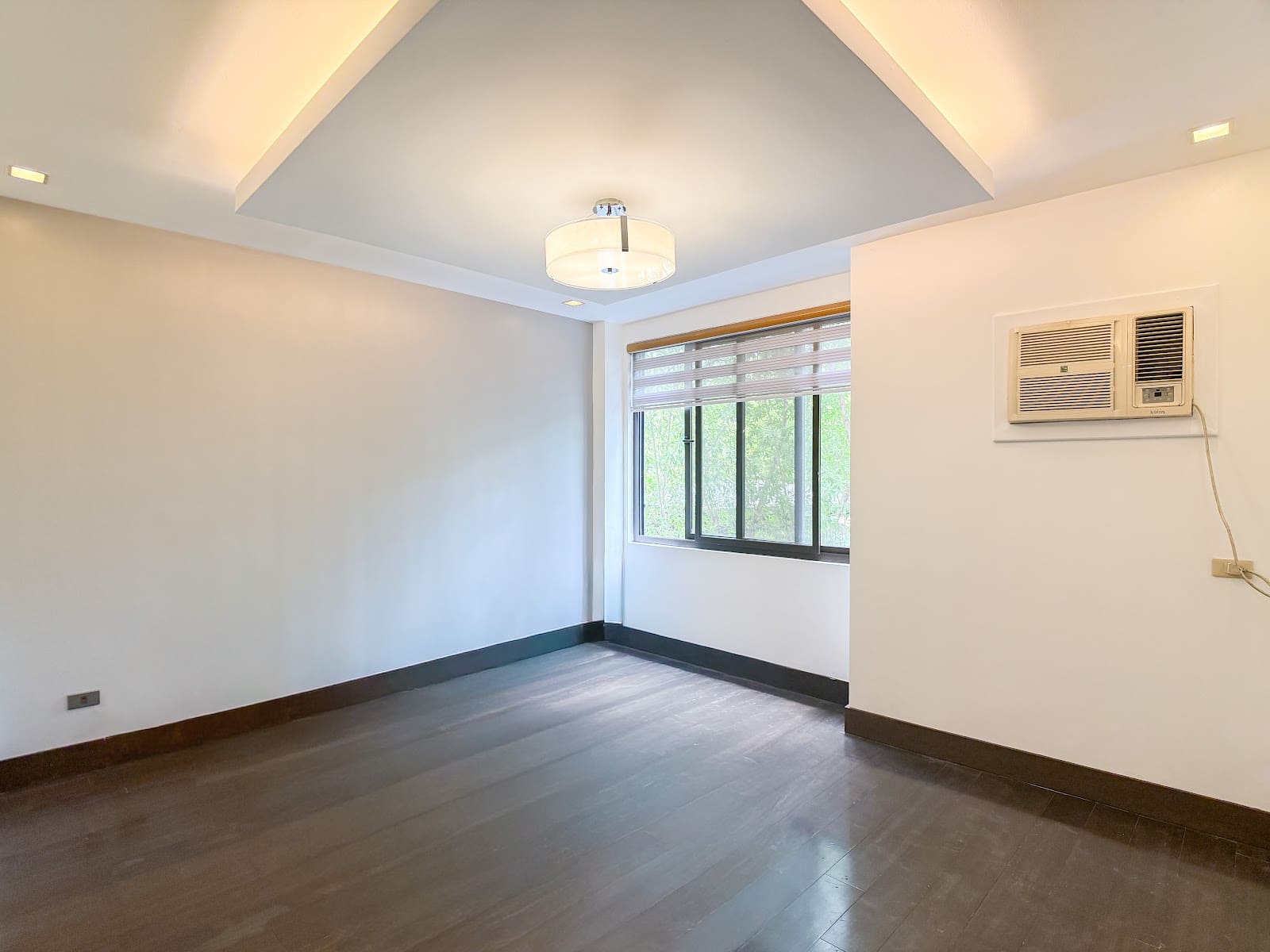 4 bedroom house for rent in Bel-Air Village, Makati, photo 12