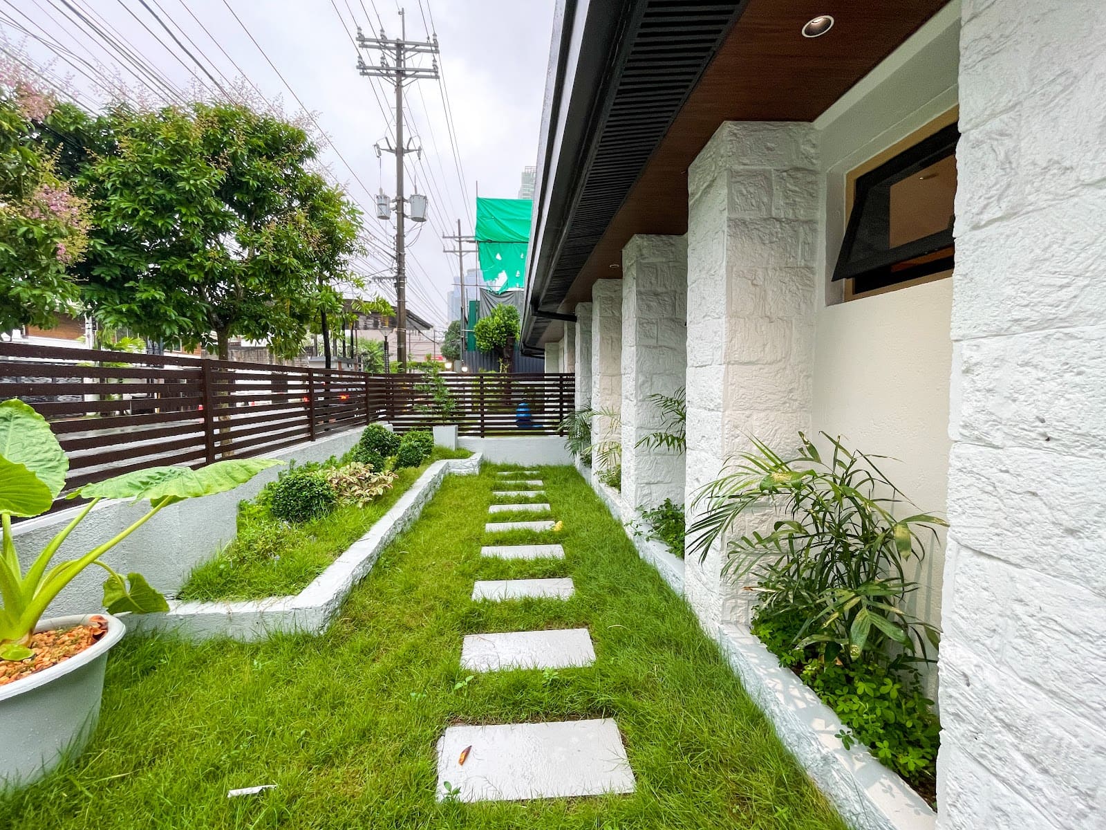 3 bedroom house for rent in Bel-Air Village, Makati, photo 2