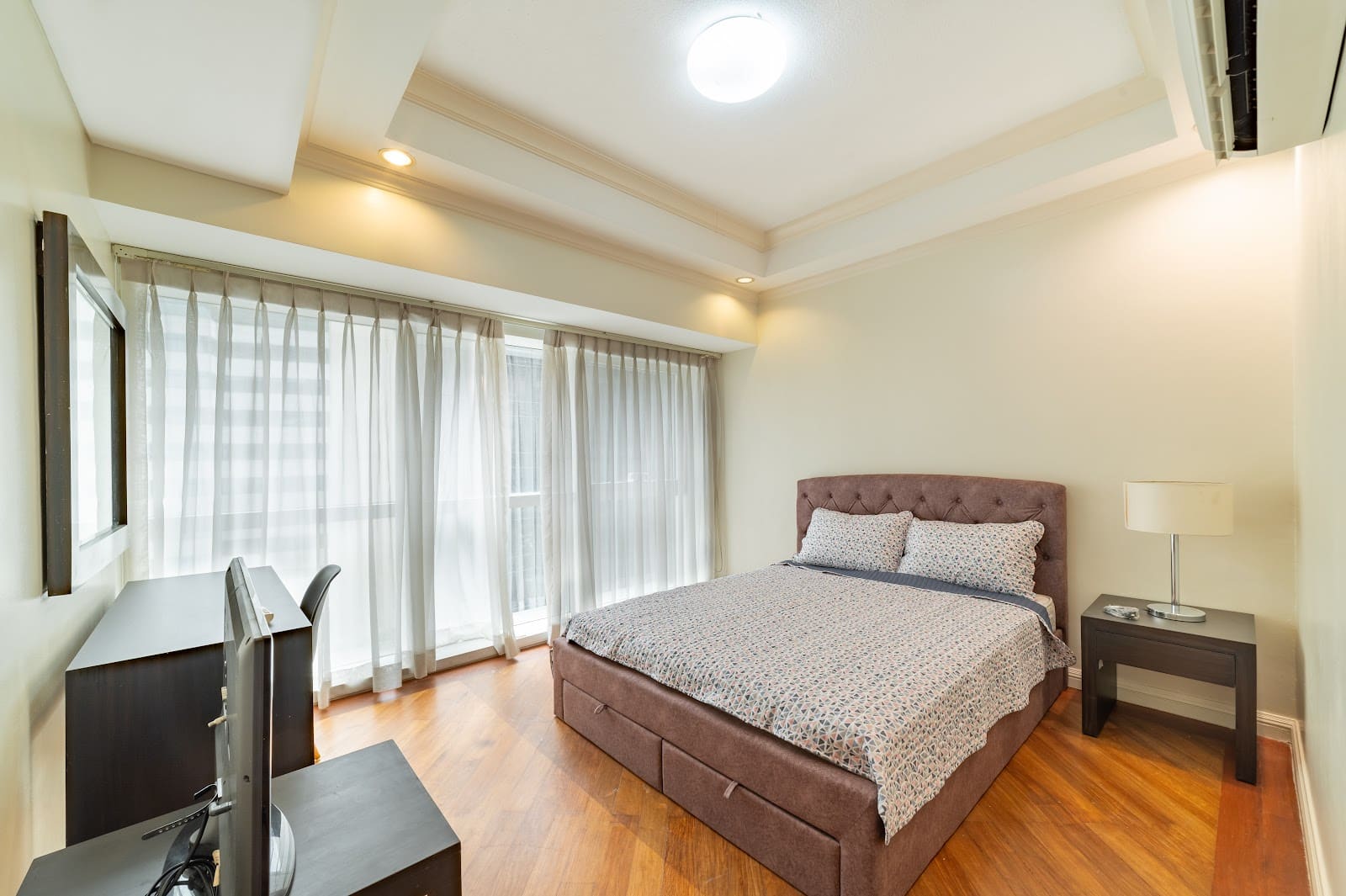 2 bedroom condo for sale in Forbes Tower, Makati CBD, photo 9