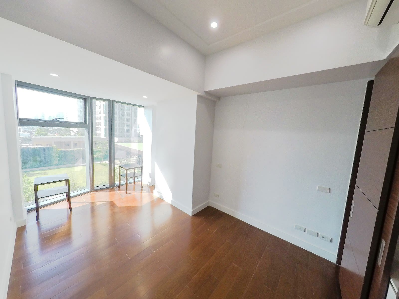2 bedroom condo for rent in Grand Hyatt Residences, BGC, photo 3