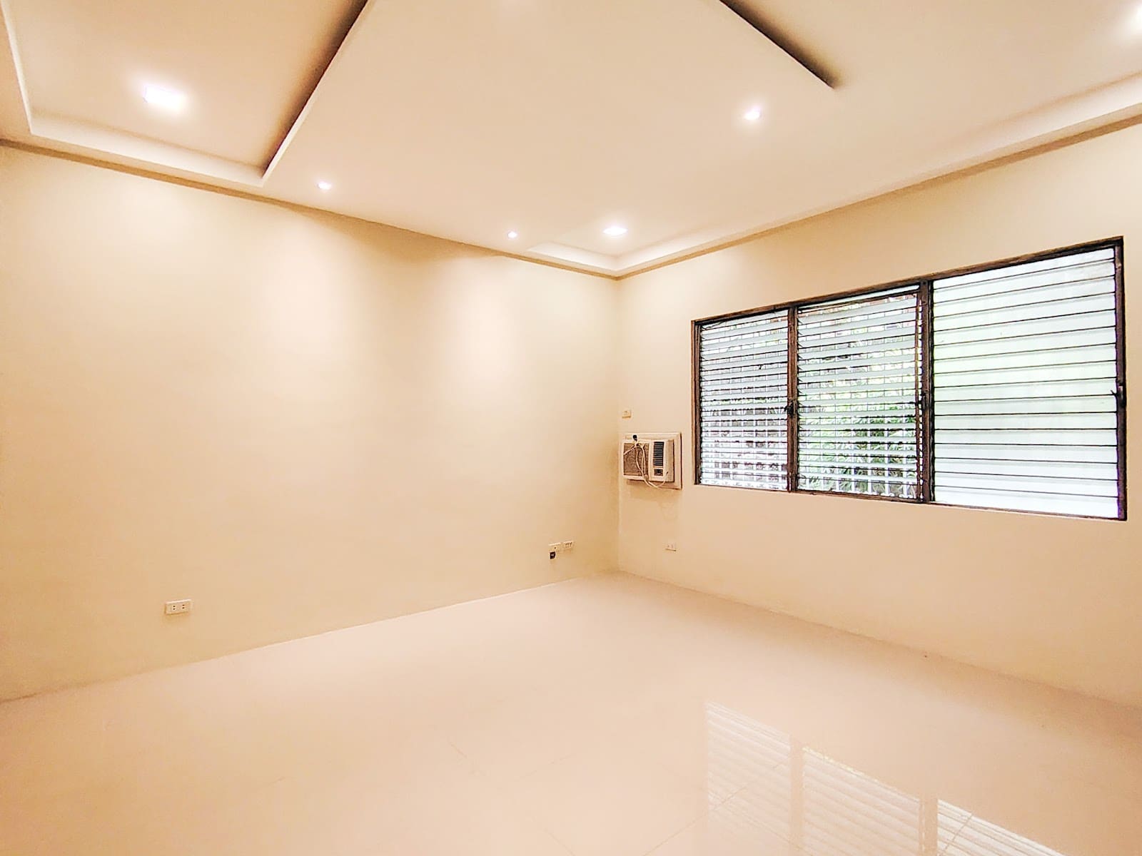 4 bedroom house for rent in Magallanes Village, Makati, photo 6