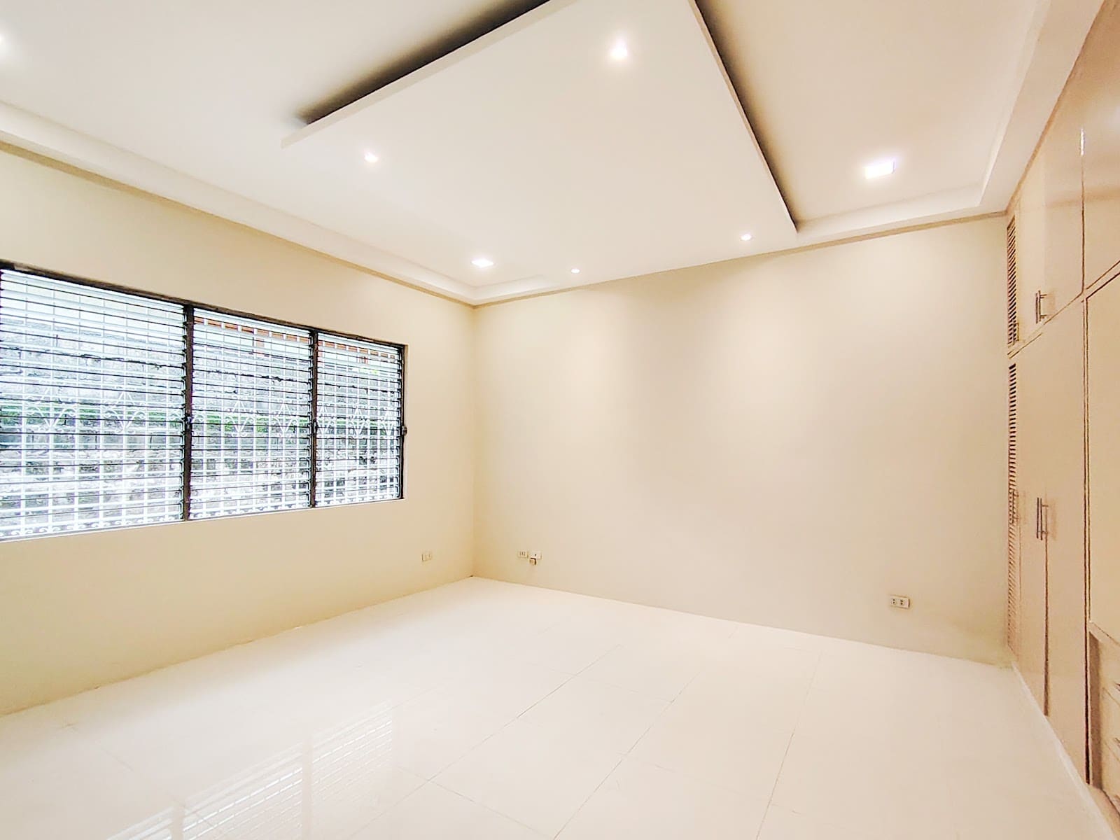 4 bedroom house for rent in Magallanes Village, Makati, photo 9