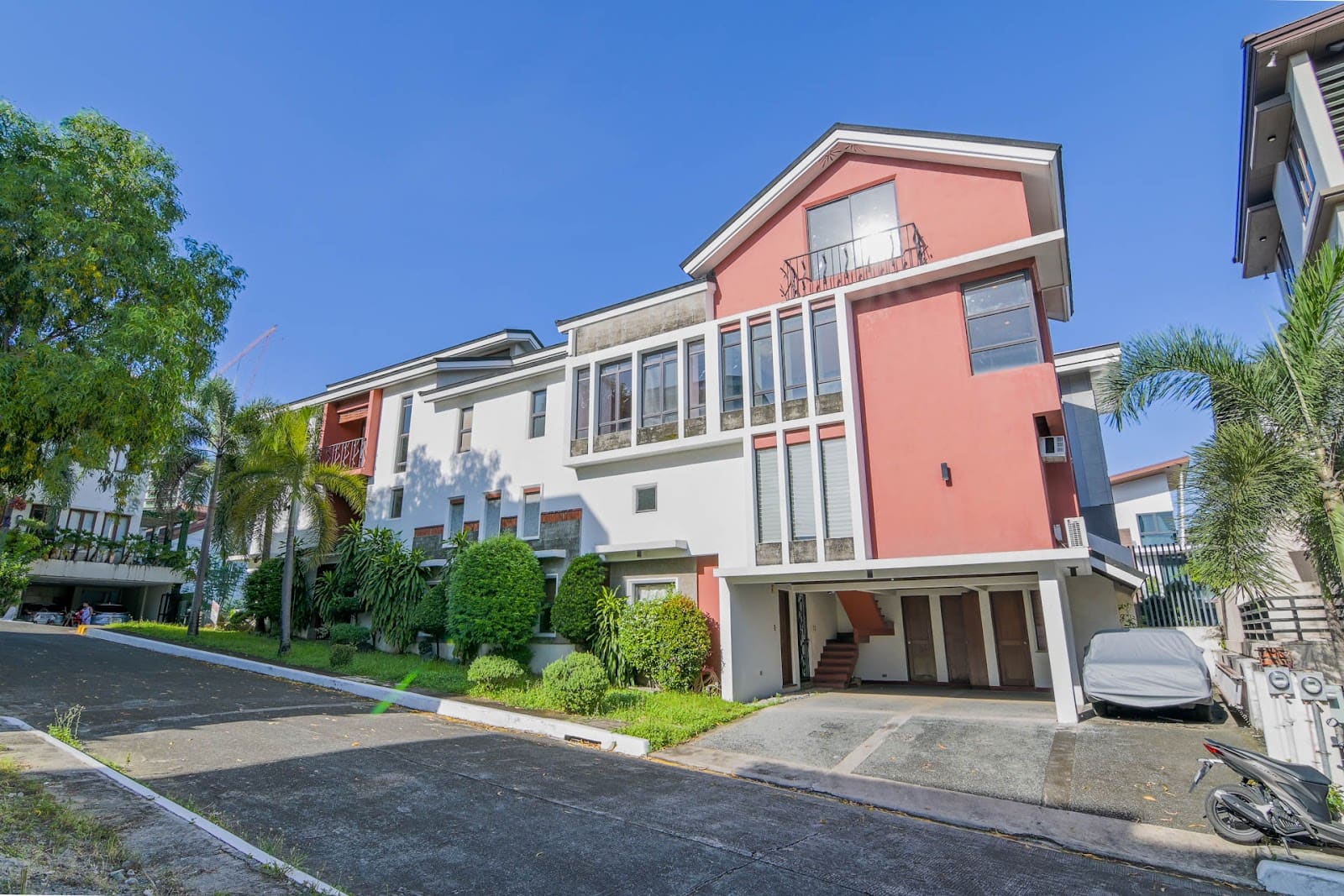 4 bedroom house for rent in McKinley Hill Village, Taguig, photo 1