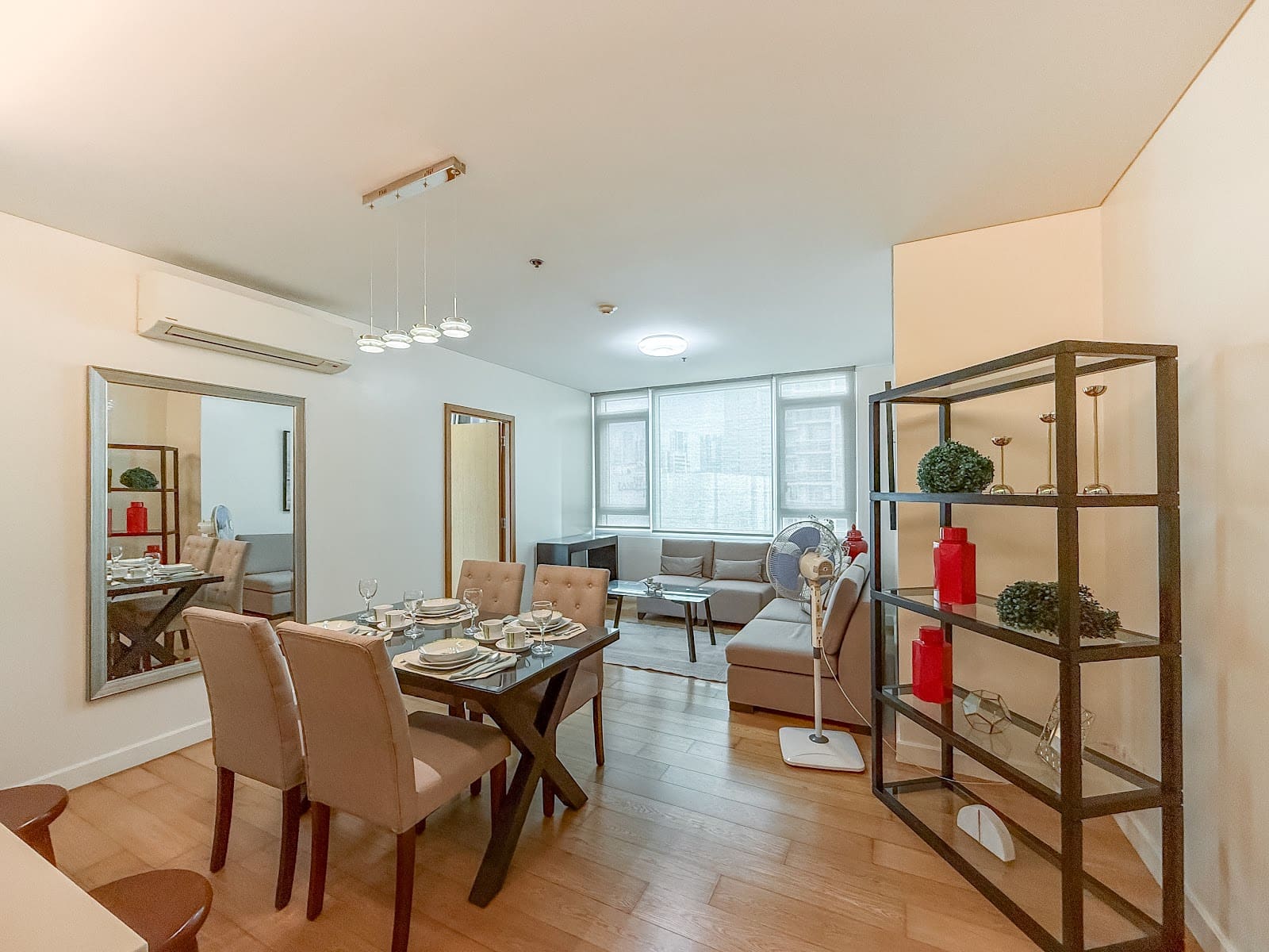 2 bedroom condo for rent in Park Terraces, Makati CBD, photo 1