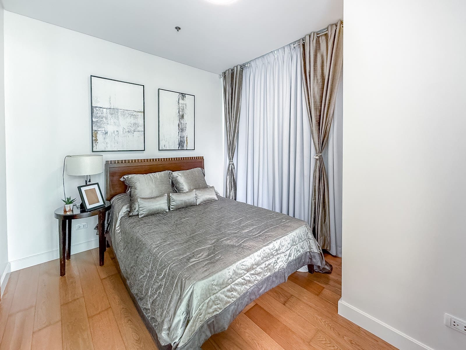 2 bedroom condo for rent in Park Terraces, Makati CBD, photo 6